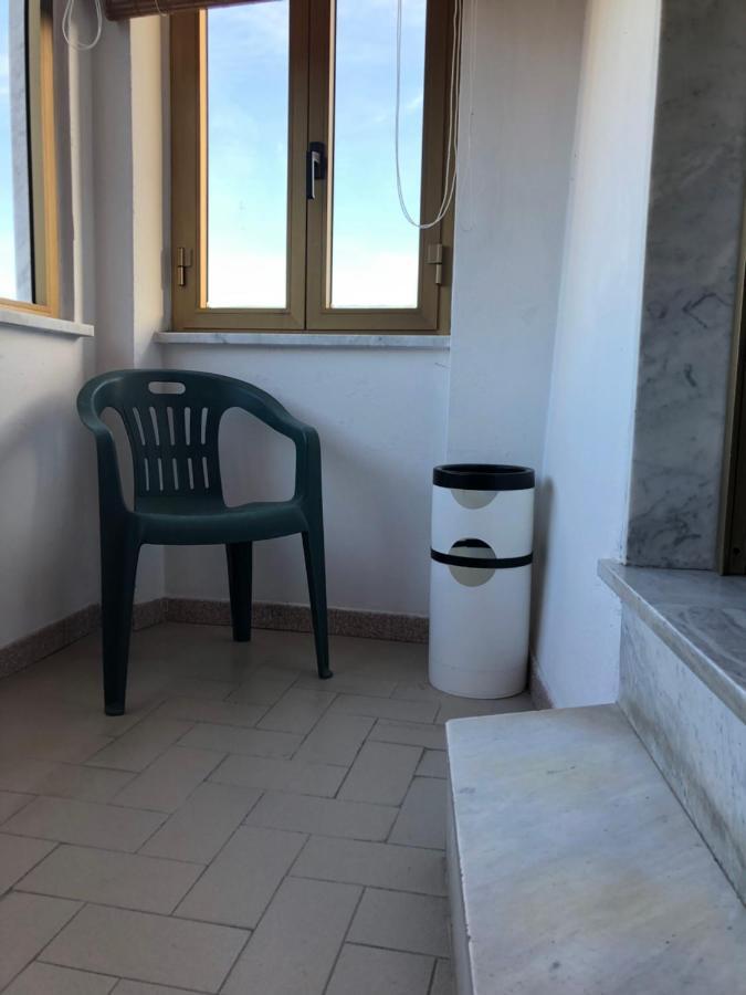 Ferienwohnung Bilocale Mirella Carro Exterior foto