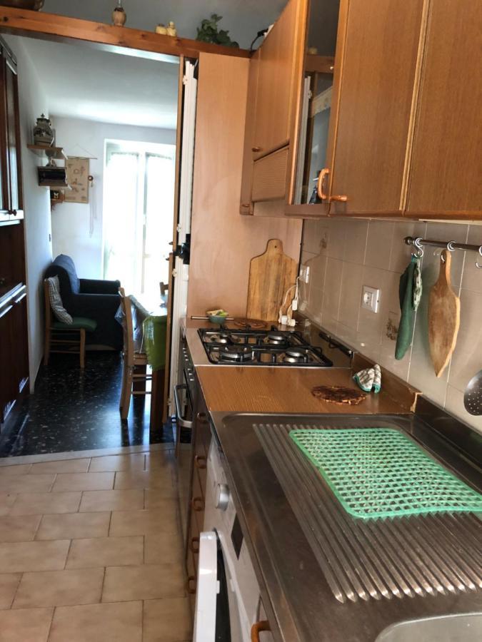 Ferienwohnung Bilocale Mirella Carro Exterior foto